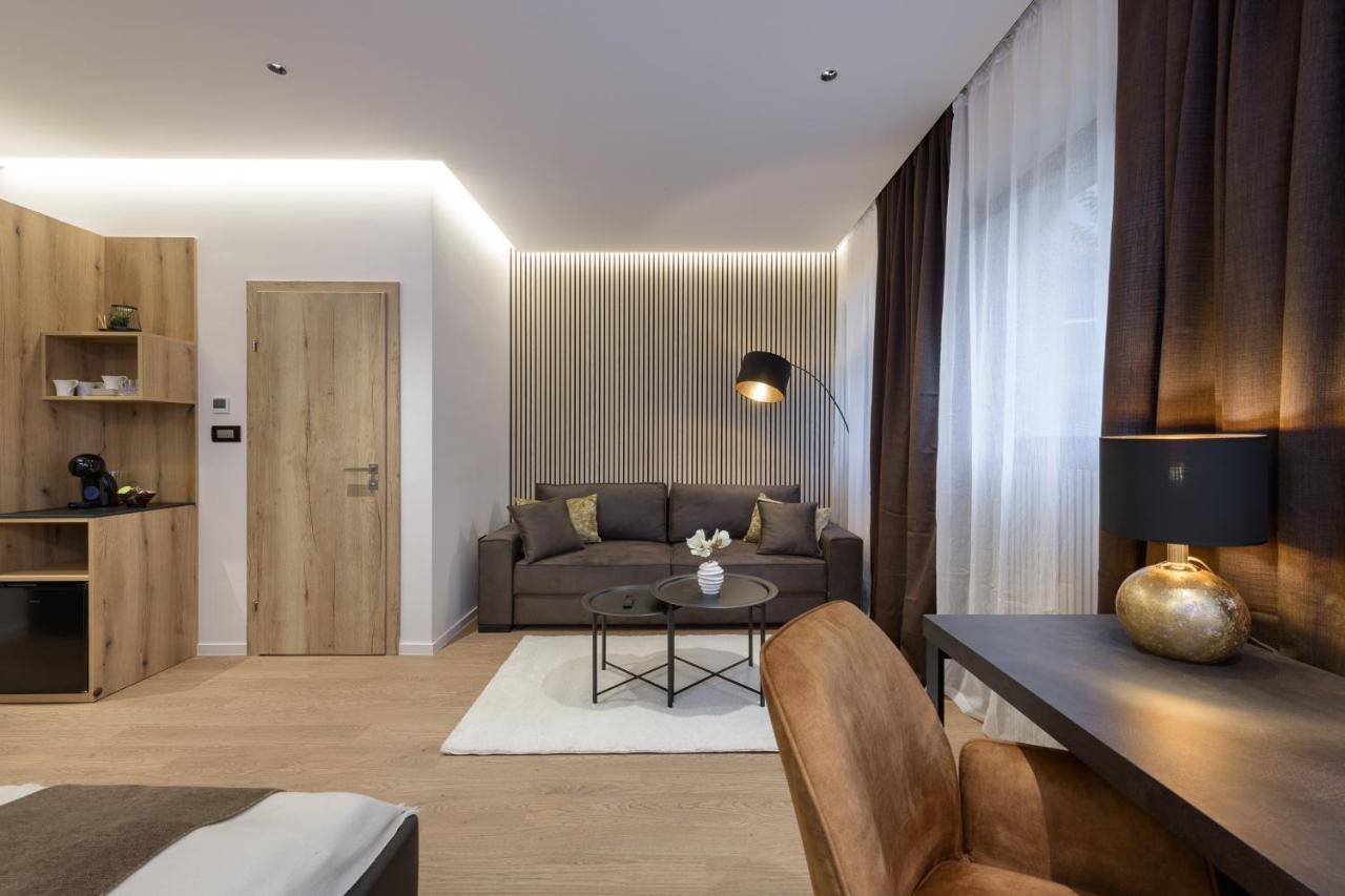 Royal Suite, Ljubljana Ngoại thất bức ảnh