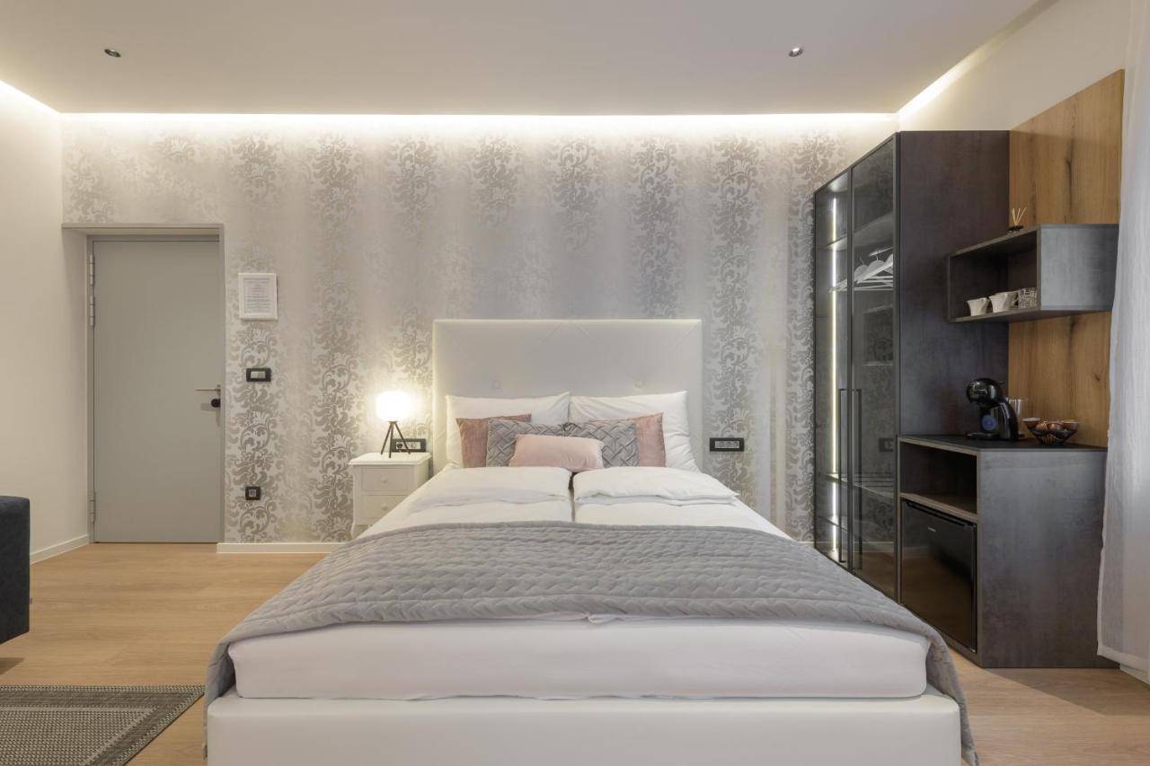 Royal Suite, Ljubljana Ngoại thất bức ảnh