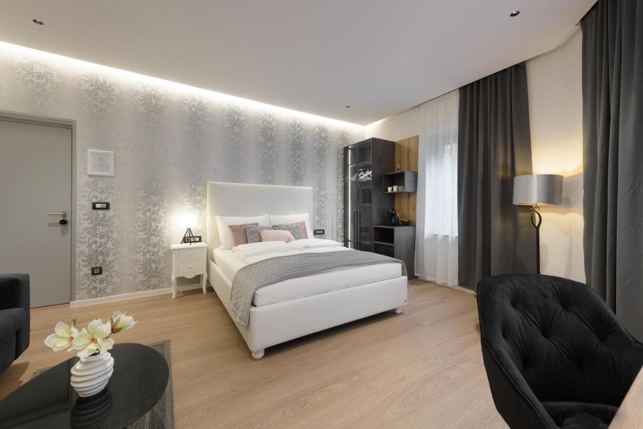 Royal Suite, Ljubljana Ngoại thất bức ảnh